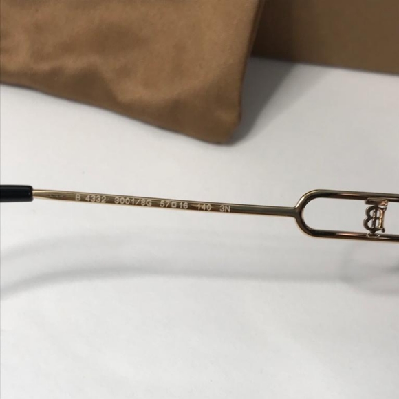 💯 Originl Burberry Luna Gray Gradient Square Ladies Sunglasses BE4332F 30018G - Picture 17 of 17